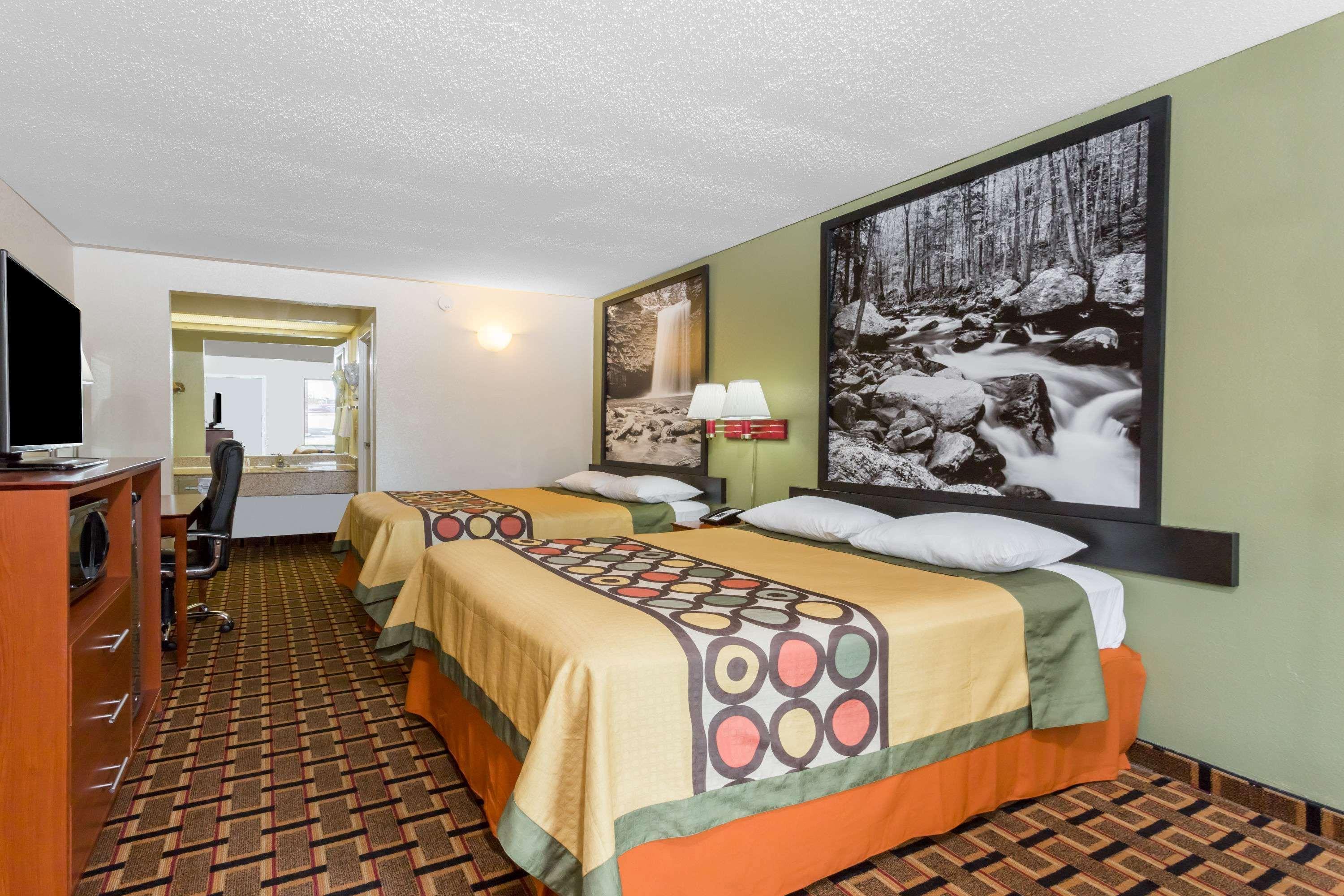 ซูเปอร์ 8 บาย วินด์แฮม สตาฟฟอร์ด Hotel สแตฟฟอร์ด ภายนอก รูปภาพ