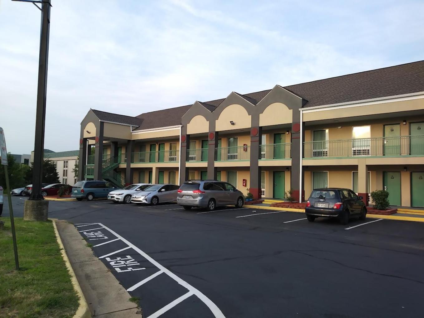 ซูเปอร์ 8 บาย วินด์แฮม สตาฟฟอร์ด Hotel สแตฟฟอร์ด ภายนอก รูปภาพ
